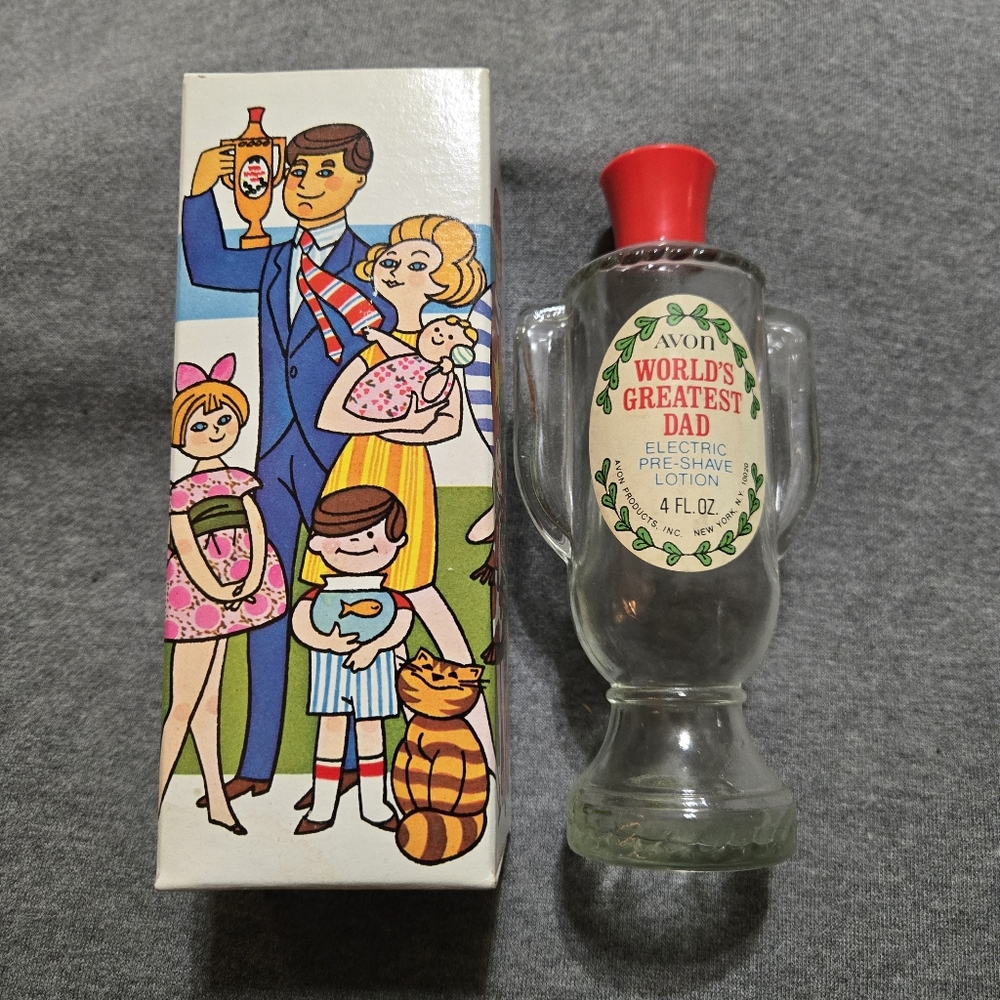 Avon World's Greatest Dad Spicy After Shave Bottle | Vintage Collectible